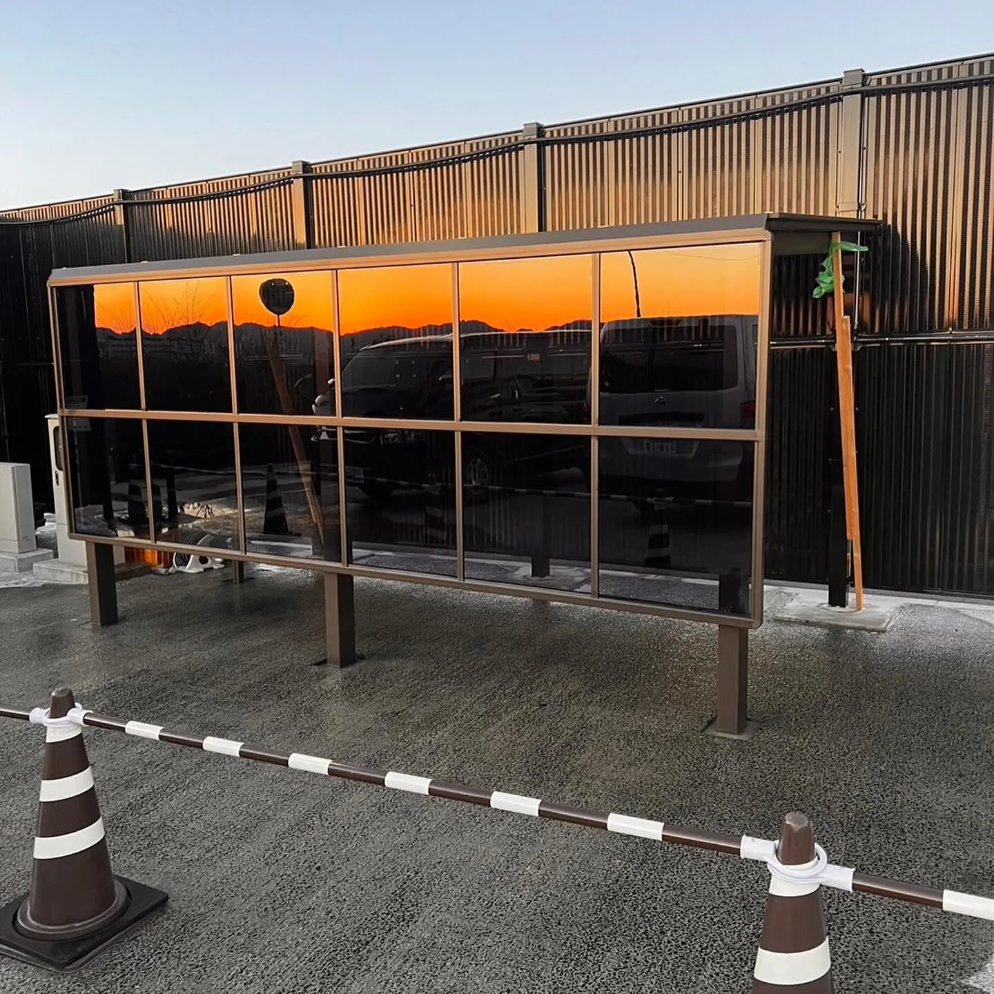 イオンモール土岐 サイクルポート設置工事👷